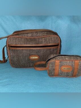 SAKS FIFTH AVENUE Travel bag and toiletry case tweedy texture lined inside both
